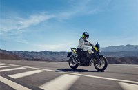 Honda CB500 Hornet E-Clutch 2026 - Bild 13