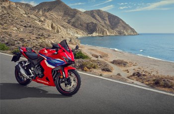 Honda CBR500R E-Clutch 2026 - Bild 8