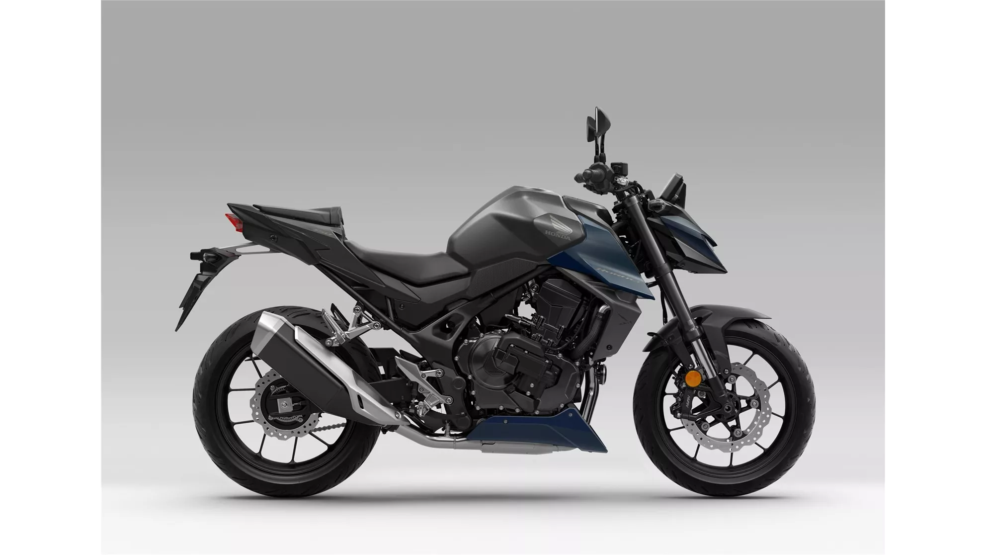 Honda CB750 Hornet E-Clutch - afbeelding 7 Honda CB750 Hornet E-Clutch - afbeelding 7