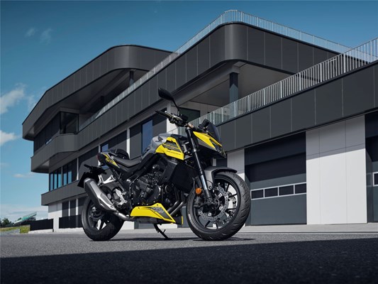 Honda CB750 Hornet E-Clutch () - Bild 4