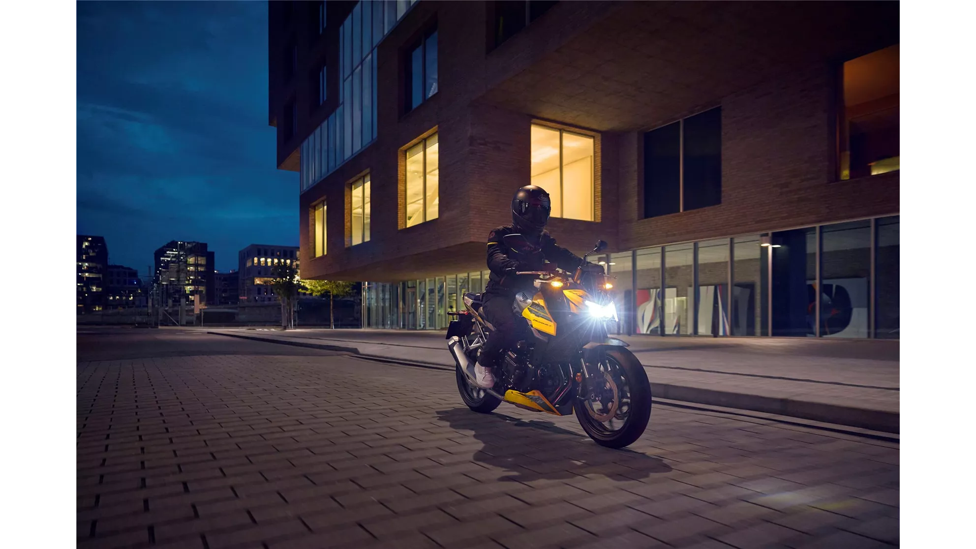 Honda CB750 Hornet E-Clutch - afbeelding 13 Honda CB750 Hornet E-Clutch - afbeelding 13