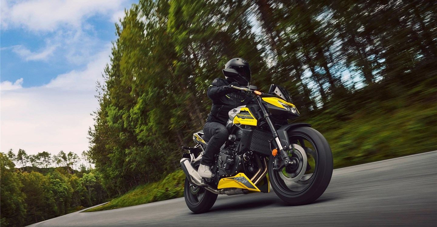 Honda CB750 Hornet E-Clutch