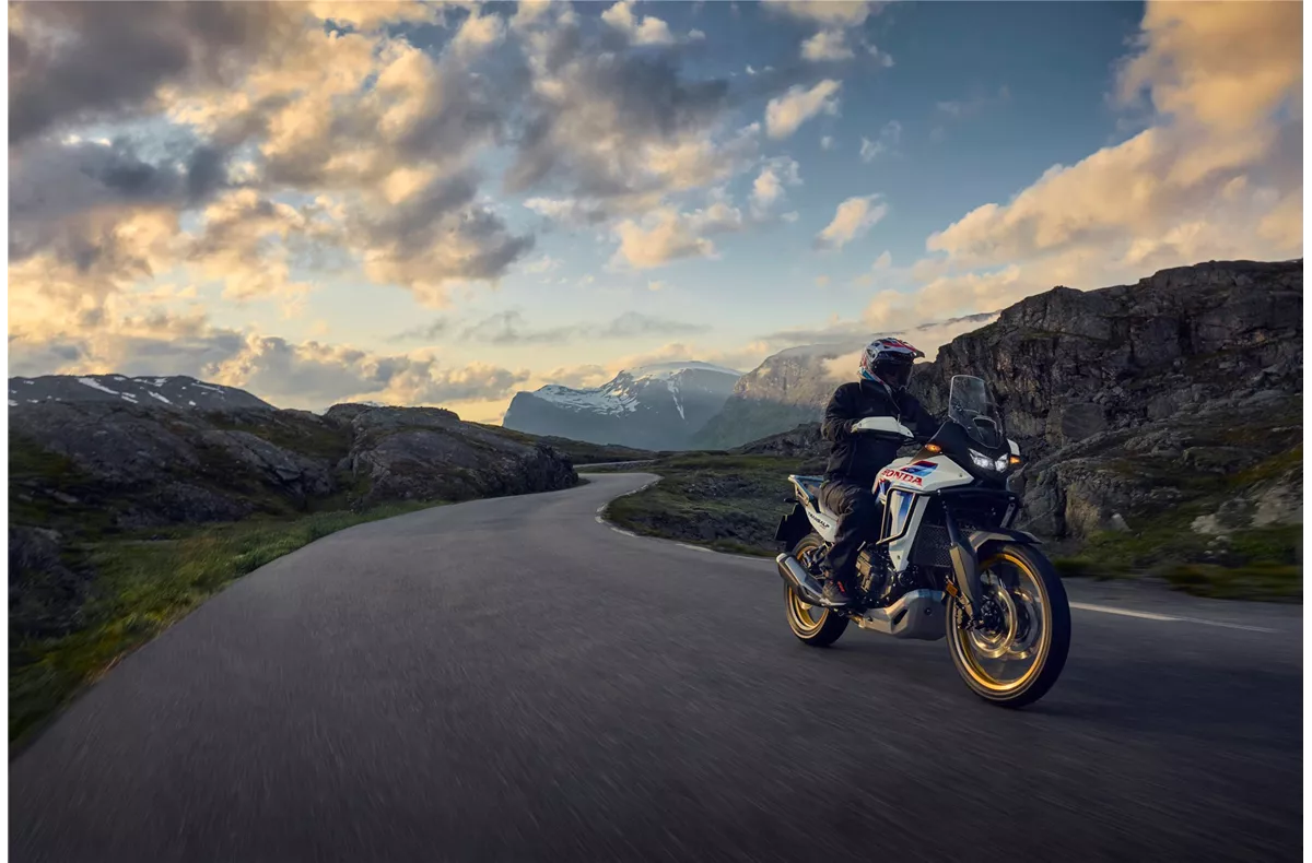 Honda XL750 Transalp E-Clutch Honda XL750 Transalp E-Clutch