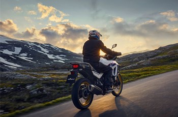 Honda XL750 Transalp E-Clutch 2026 - Bild 4