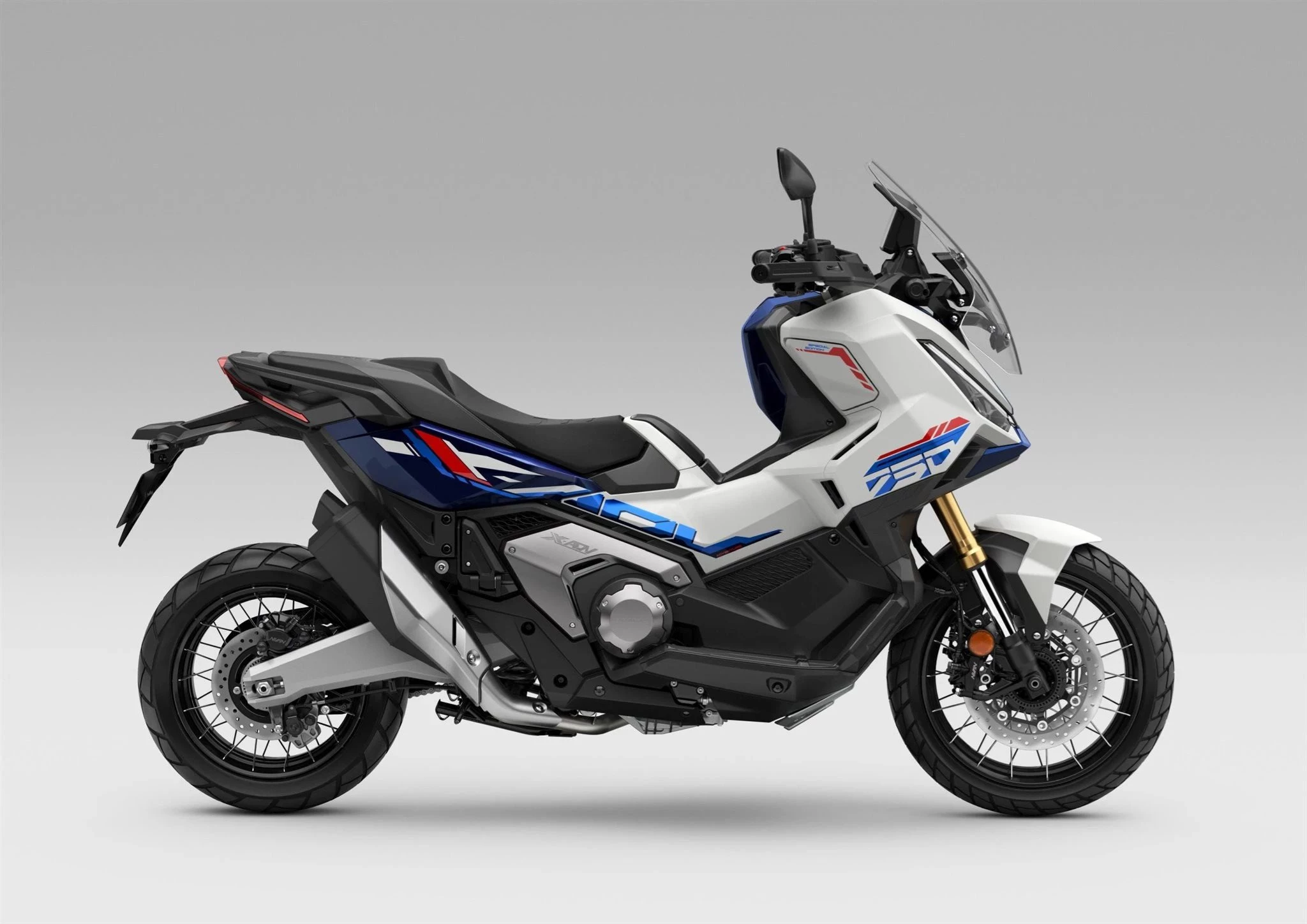 Honda X-ADV Special Edition  2026