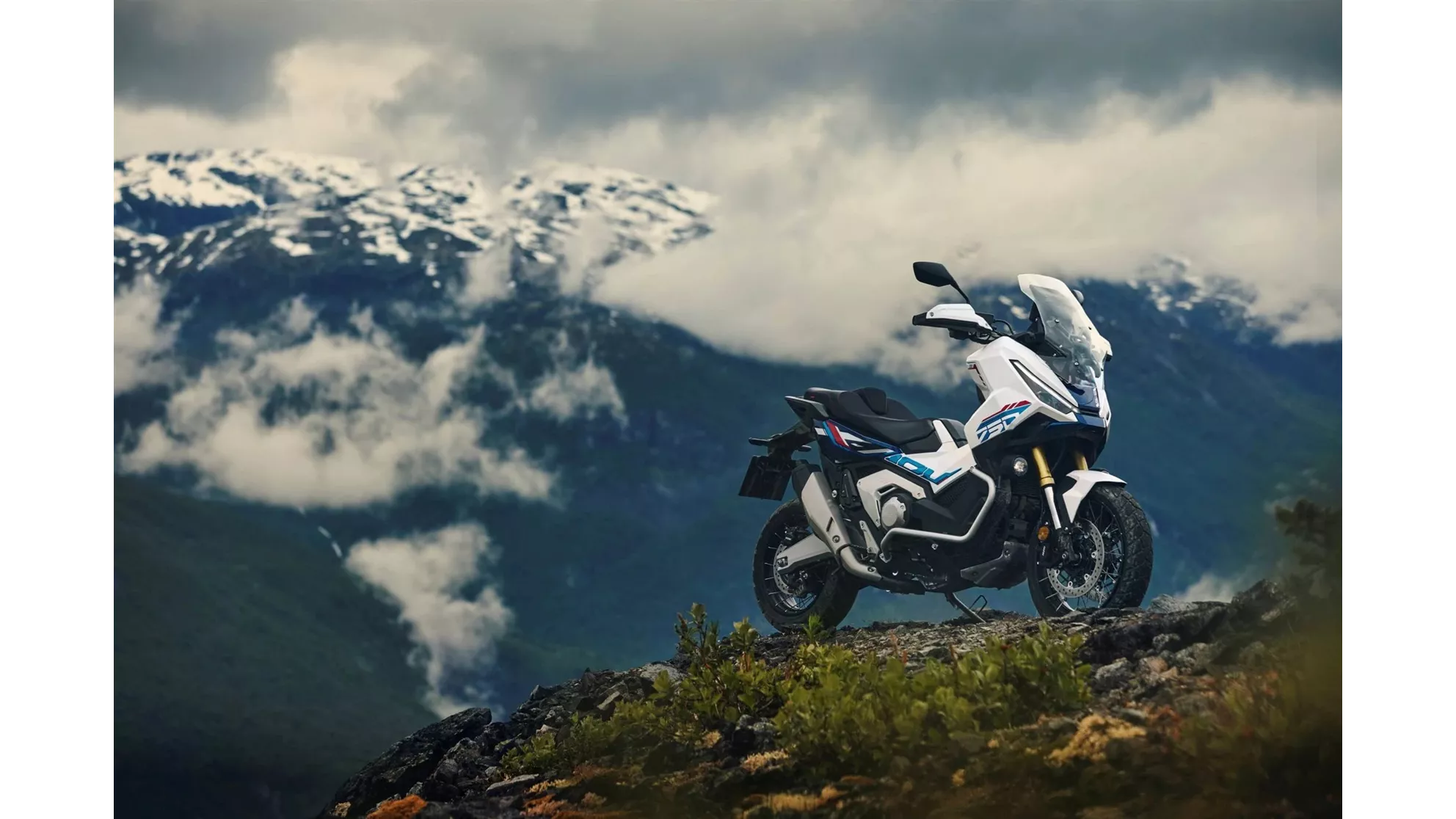 Honda X-ADV Special Edition - Image 5 Honda X-ADV Special Edition - Image 5