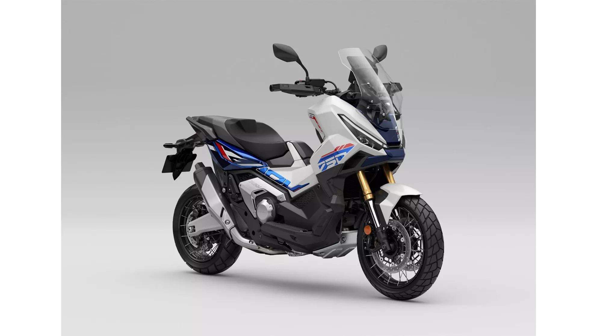 Honda X-ADV Special Edition - Image 2 Honda X-ADV Special Edition - Image 2