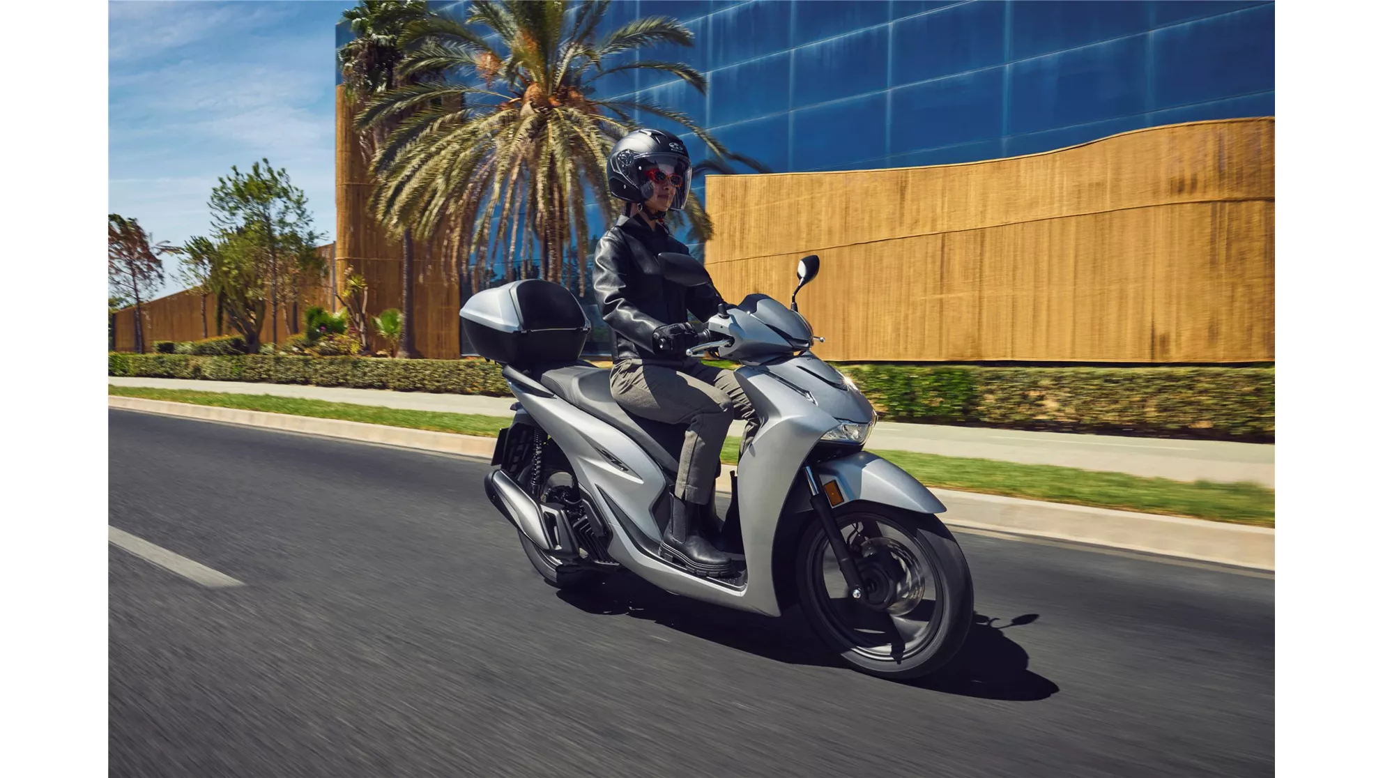 Honda SH125i - Image 15 Honda SH125i - Image 15