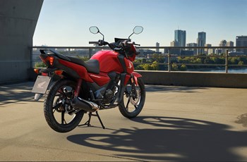 Honda CB125F 2026 - Bild 9