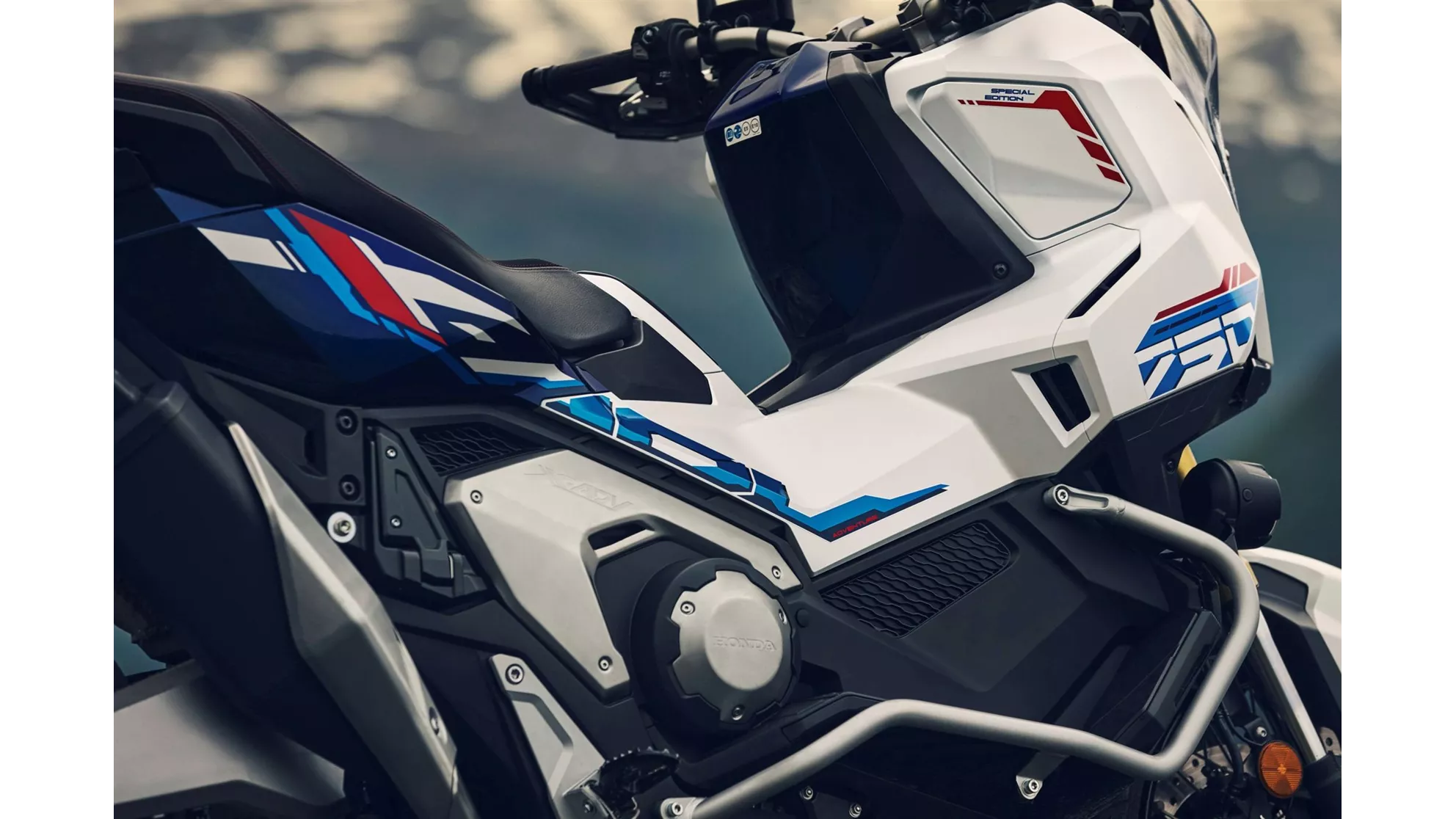 Honda X-ADV - Image 16 Honda X-ADV - Image 16