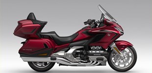 BMW R 18 Transcontinental 2026 vs Honda GL 1800 Goldwing Tour DCT 2026