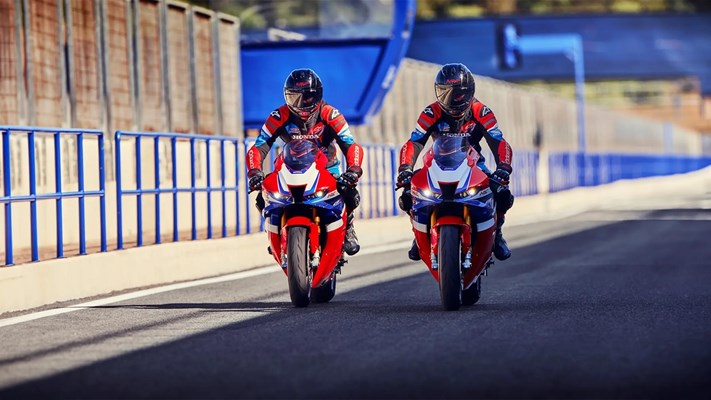 Honda CBR1000RR-R Fireblade () - Bild 5