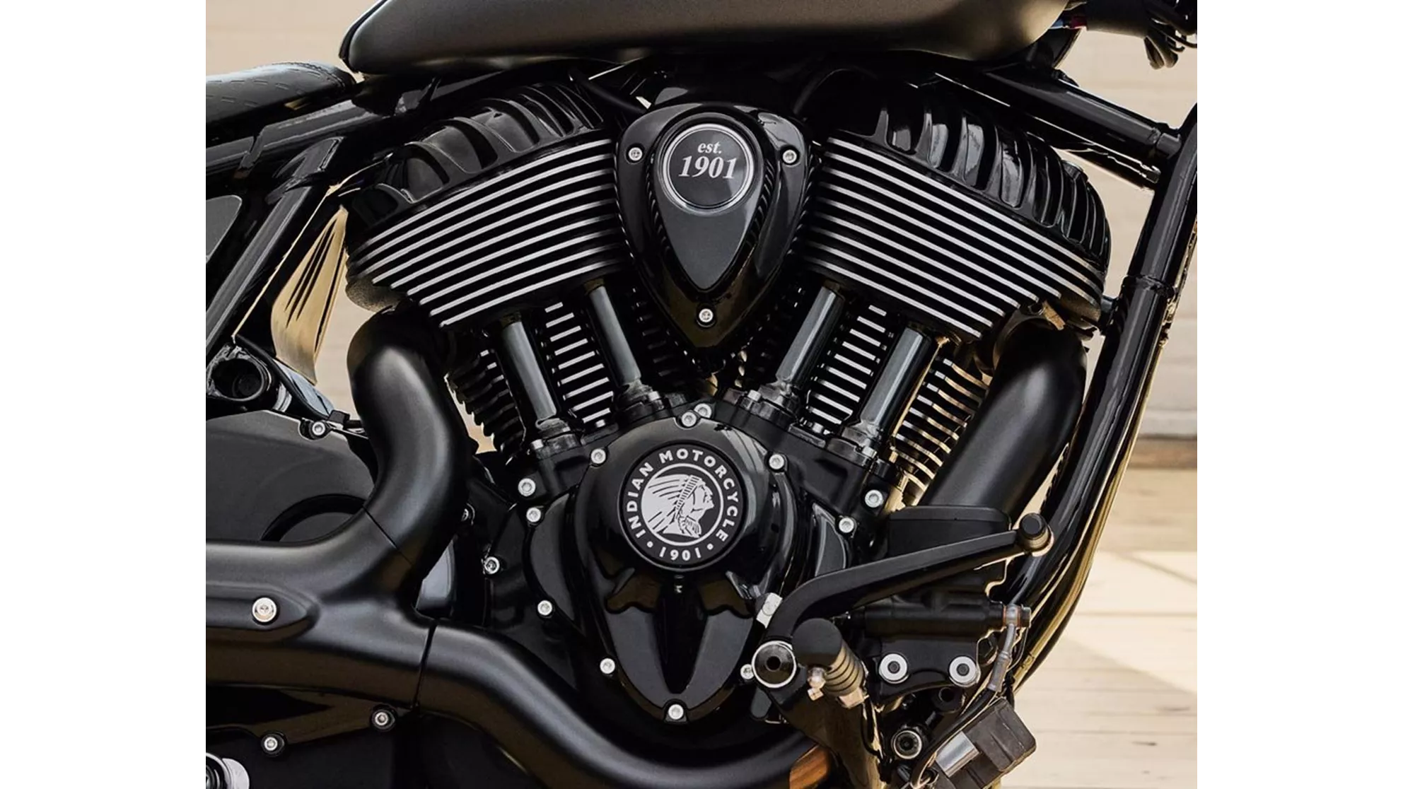 Indian Chief Bobber Dark Horse - Obrázok 4 Indian Chief Bobber Dark Horse - Obrázok 4