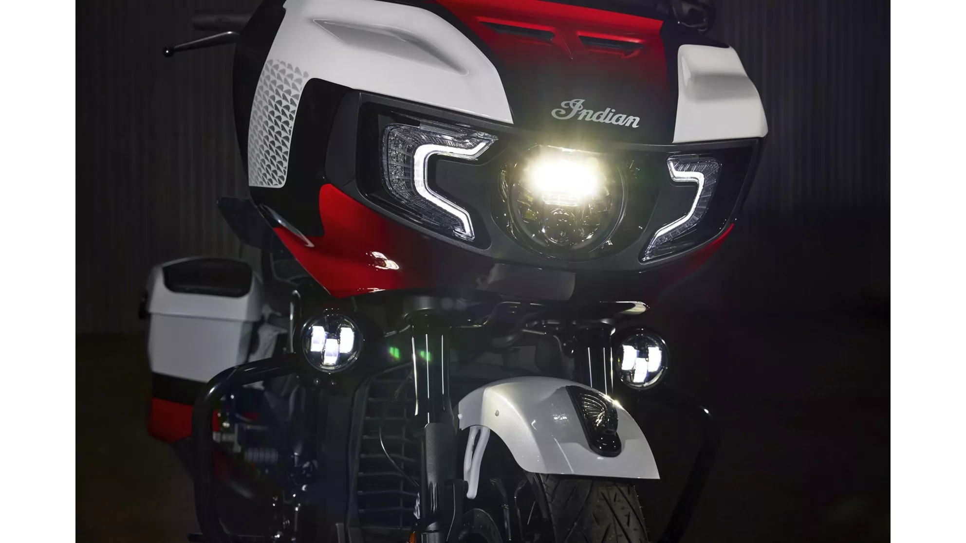 Indian Challenger Elite - Слика 4 Indian Challenger Elite - Слика 4