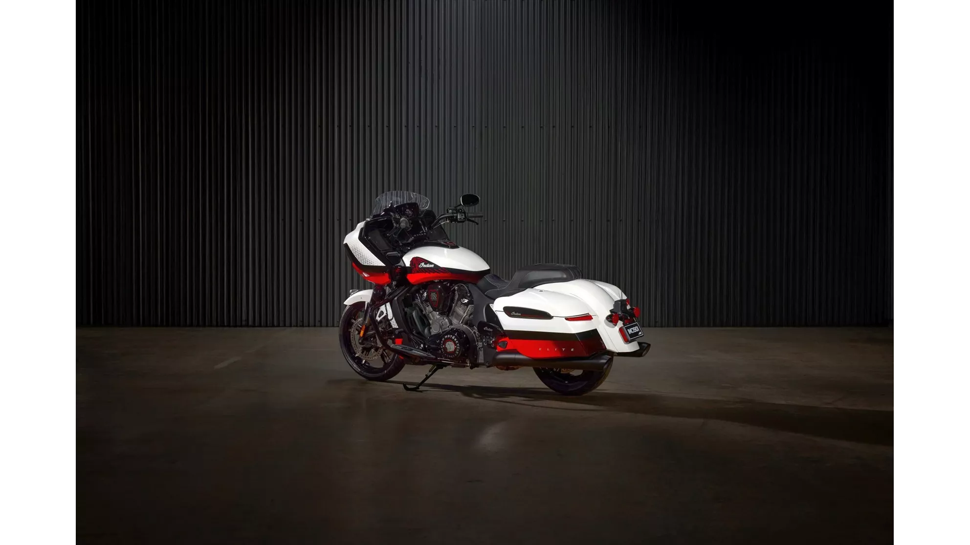 Indian Challenger Elite - Слика 7 Indian Challenger Elite - Слика 7