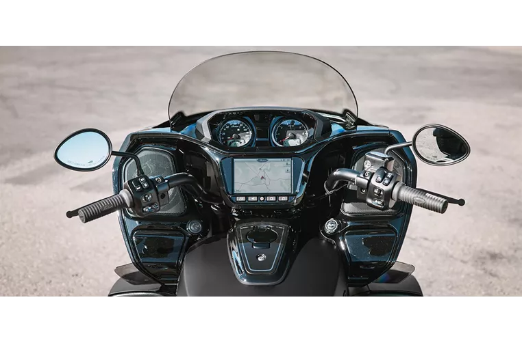 Indian Pursuit Dark Horse with 112 Package 2026 Indian Pursuit Dark Horse with 112 Package 2026