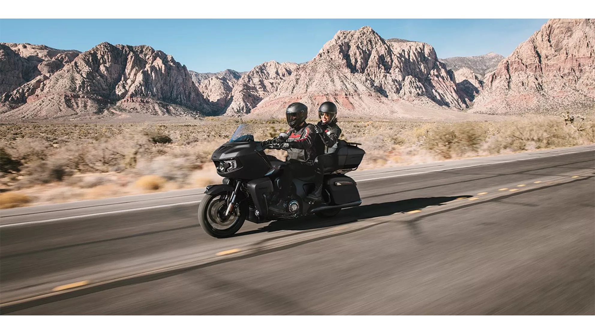 Indian Pursuit Dark Horse with 112 Package - Resim 1 Indian Pursuit Dark Horse with 112 Package - Resim 1