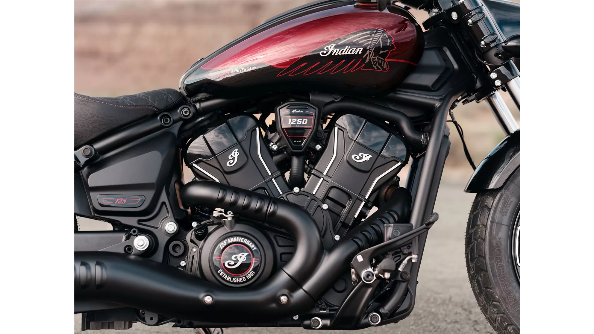 Indian Scout Bobber 125th Anniversary Edition - Resim 5 Indian Scout Bobber 125th Anniversary Edition - Resim 5