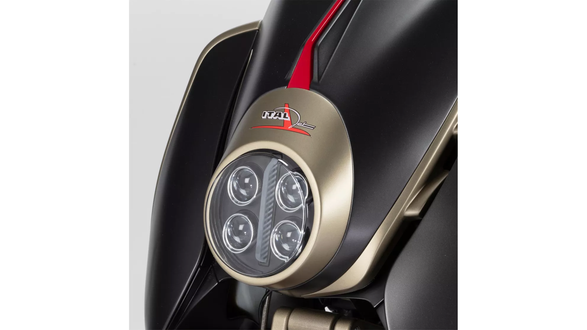 Italjet Roadster 400 - Слика 5 Italjet Roadster 400 - Слика 5