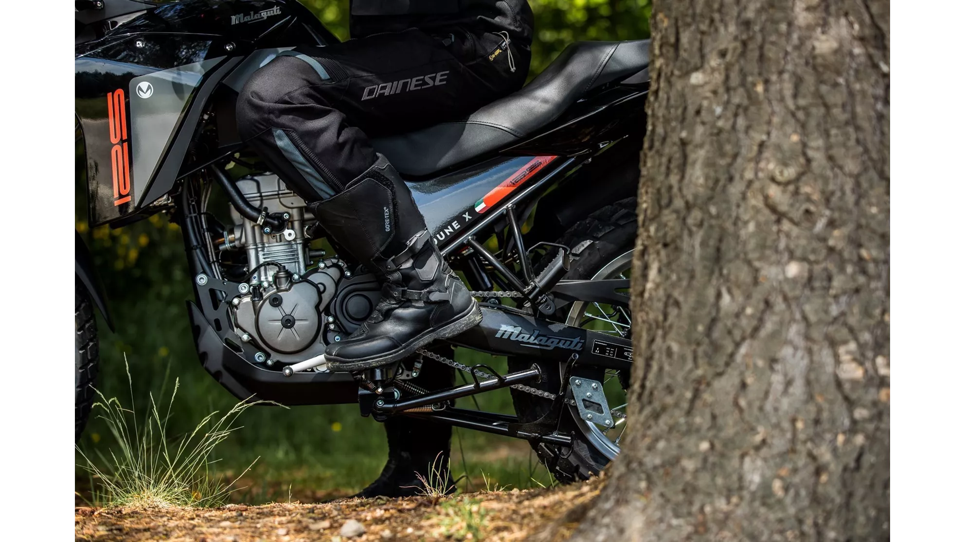 Malaguti Dune 125 X Black Edition - Слика 1 Malaguti Dune 125 X Black Edition - Слика 1