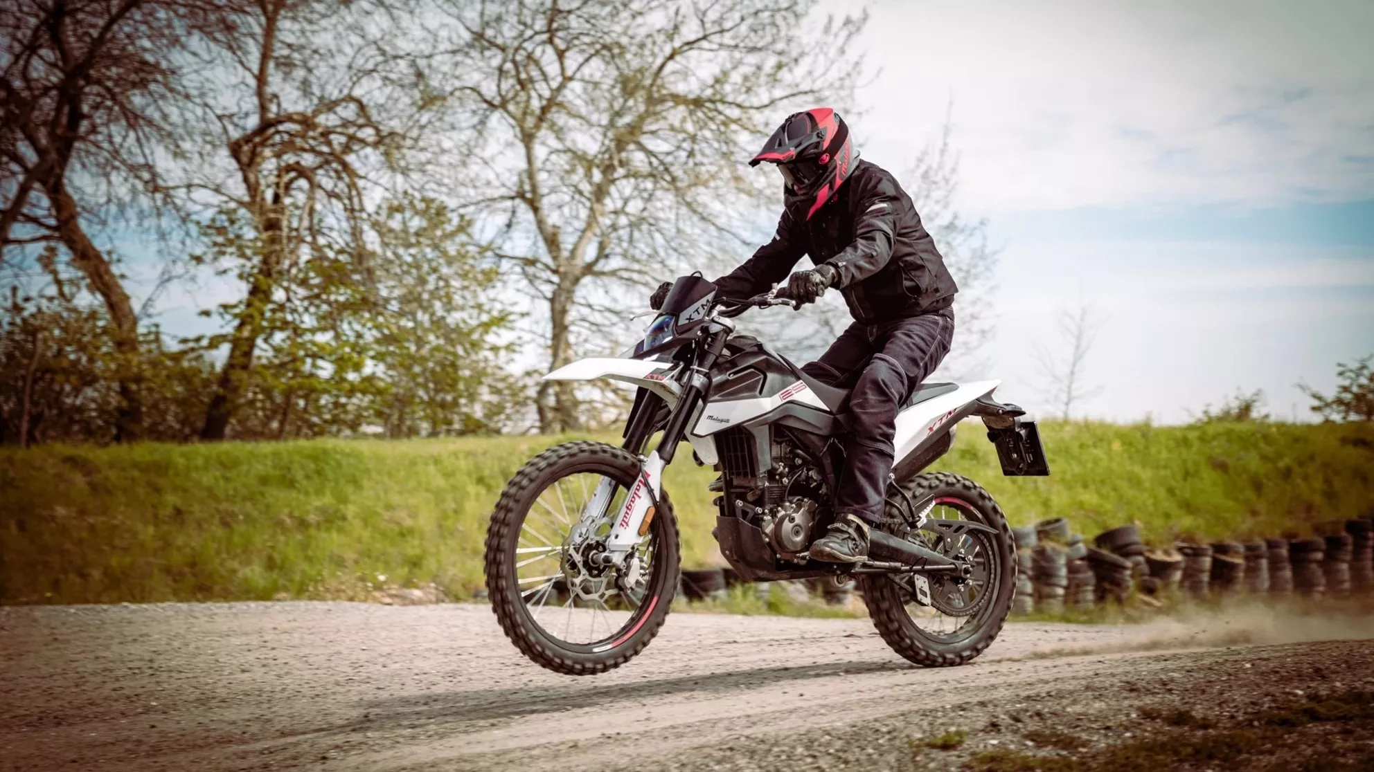 Malaguti XTM 125 - Bild 1 Malaguti XTM 125 - Bild 1