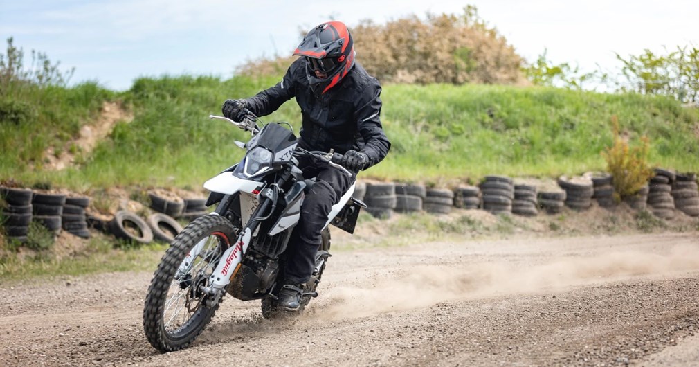 XTM 125