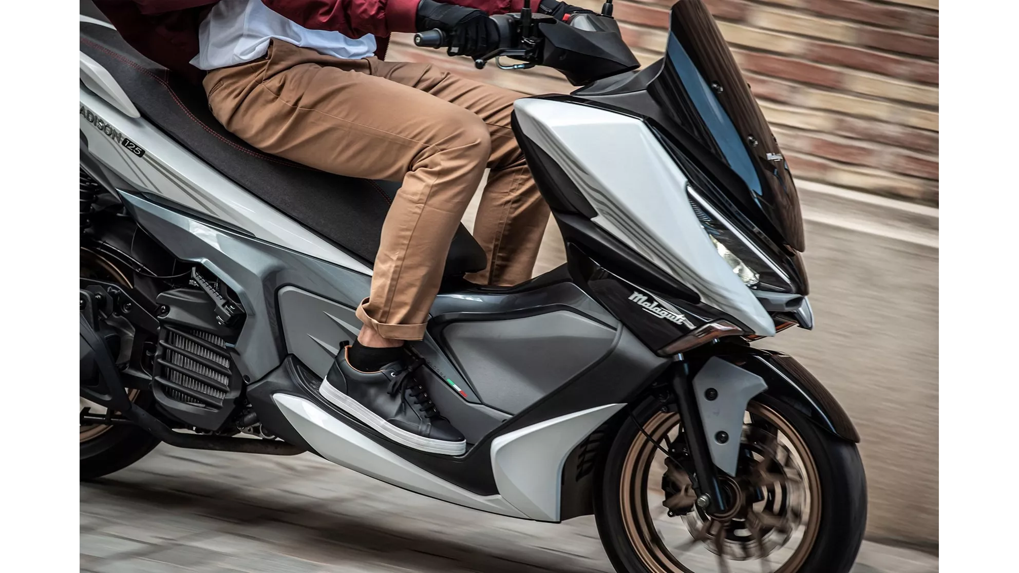 Malaguti Madison 125 - Resim 18 Malaguti Madison 125 - Resim 18