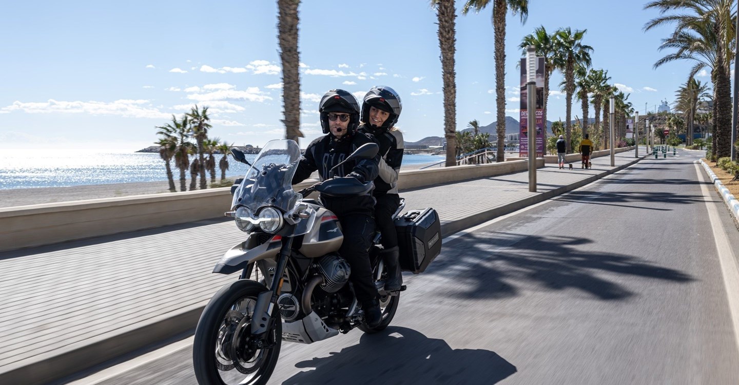 Moto Guzzi V85 TT Travel