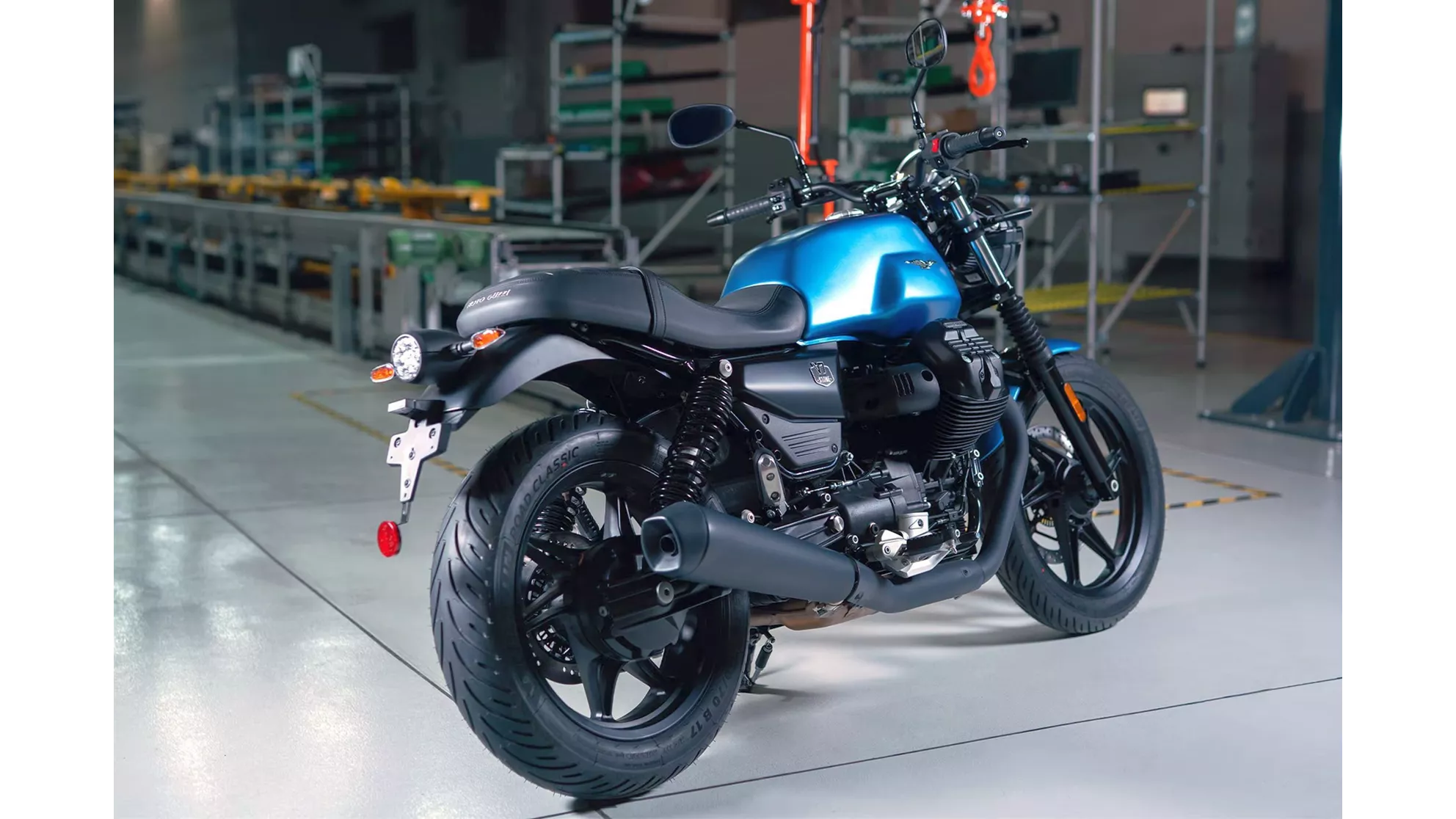 Moto Guzzi V7 Stone - Kép 6 Moto Guzzi V7 Stone - Kép 6