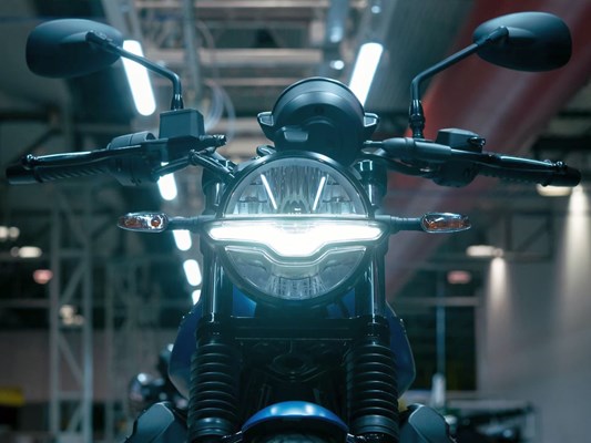 Moto Guzzi V7 Stone () - Bild 8