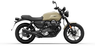 Moto Guzzi V7 Stone 2026 vs Moto Guzzi V7 Sport 2026