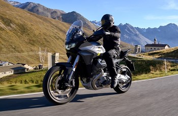 Moto Guzzi Stelvio 2026 - Bild 22