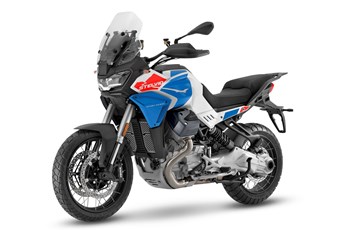 Moto Guzzi Stelvio Duecento Tributo 2026 - Bild 9