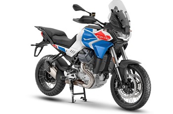 Moto Guzzi Stelvio Duecento Tributo 2026 - Bild 10