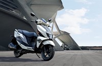 Suzuki Avenis 125 2026 - Bild 3