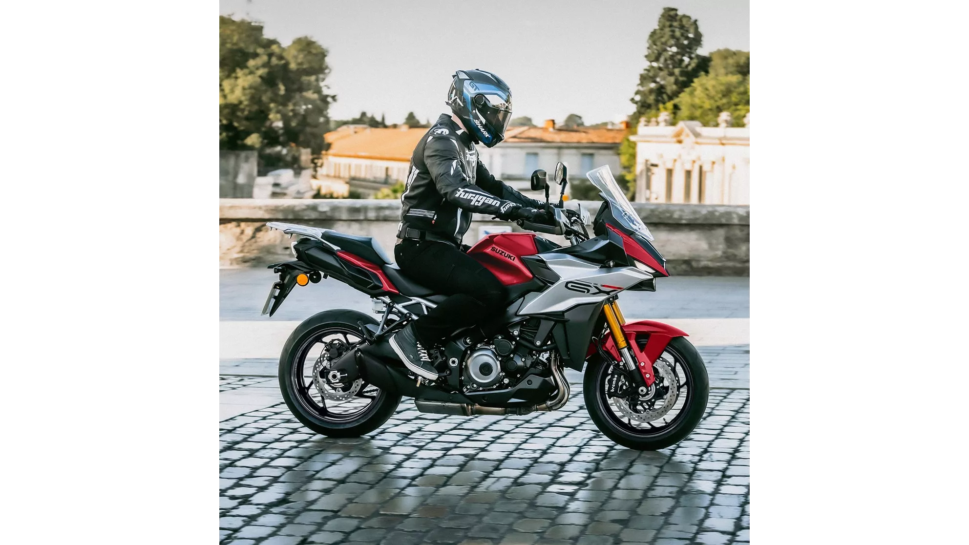 Suzuki GSX-S1000GX - afbeelding 1 Suzuki GSX-S1000GX - afbeelding 1