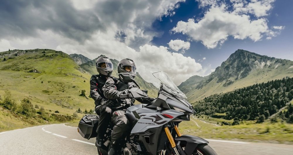 GSX-S1000GX