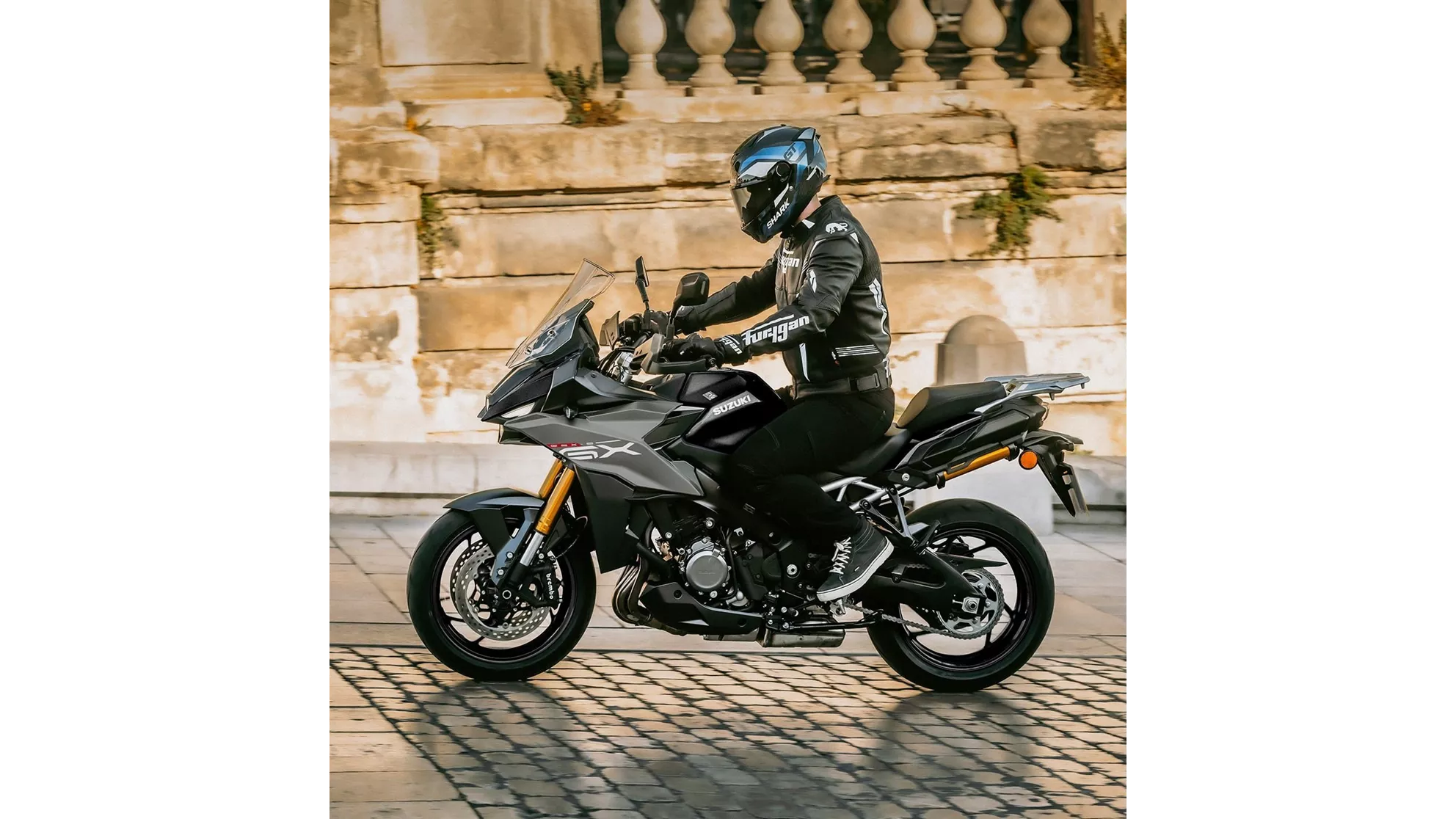 Suzuki GSX-S1000GX - afbeelding 13 Suzuki GSX-S1000GX - afbeelding 13