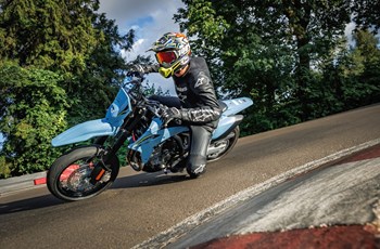 Suzuki DR-Z4SM 2026 - Bild 7