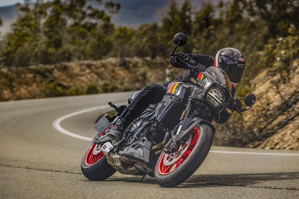 Suzuki GSX-8TT