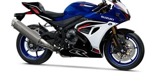 Suzuki GSX-R1000R 2026 vs Kawasaki Ninja ZX-6R 2025