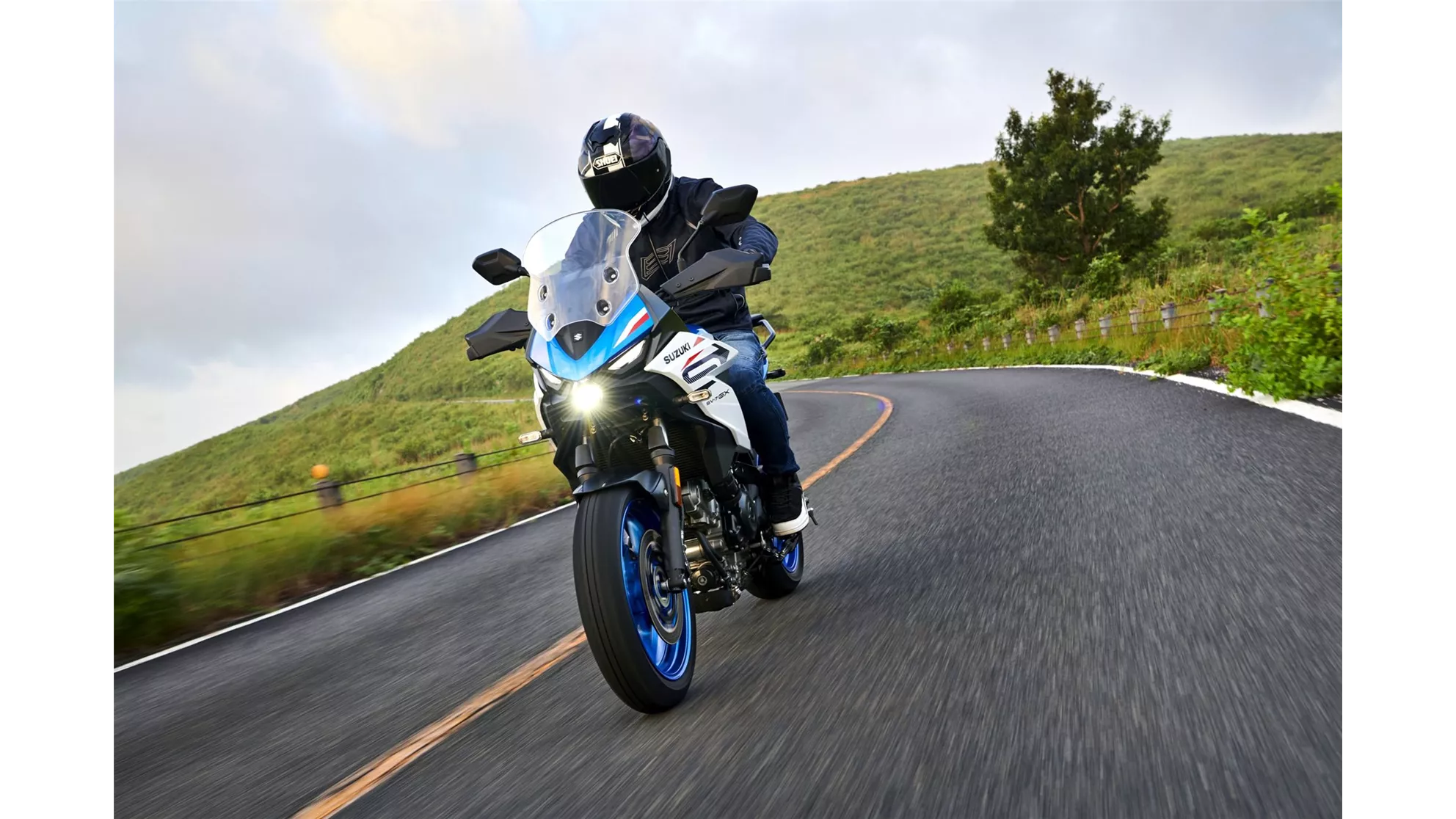 Suzuki SV-7GX - Image 14 Suzuki SV-7GX - Image 14