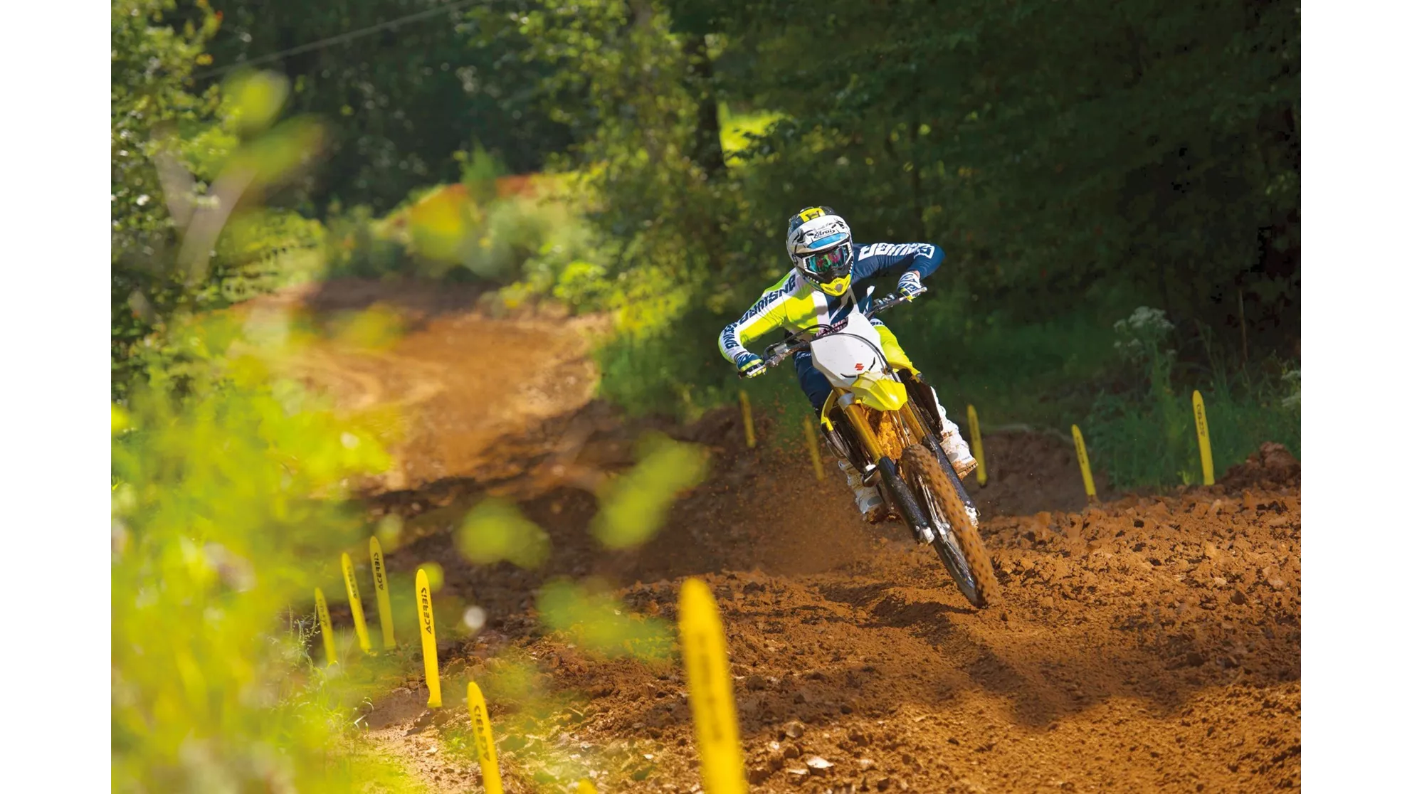 Suzuki RM-Z450 - Bild 1 Suzuki RM-Z450 - Bild 1