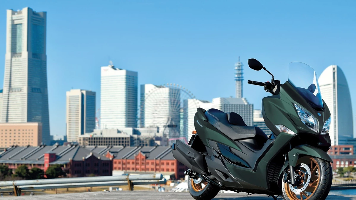 Suzuki Burgman 400 Bild 3: Suzuki Burgman 400
