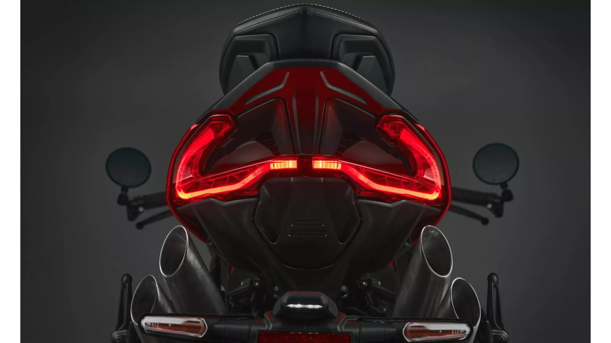 MV Agusta Brutale 1000 RR - Image 16 MV Agusta Brutale 1000 RR - Image 16