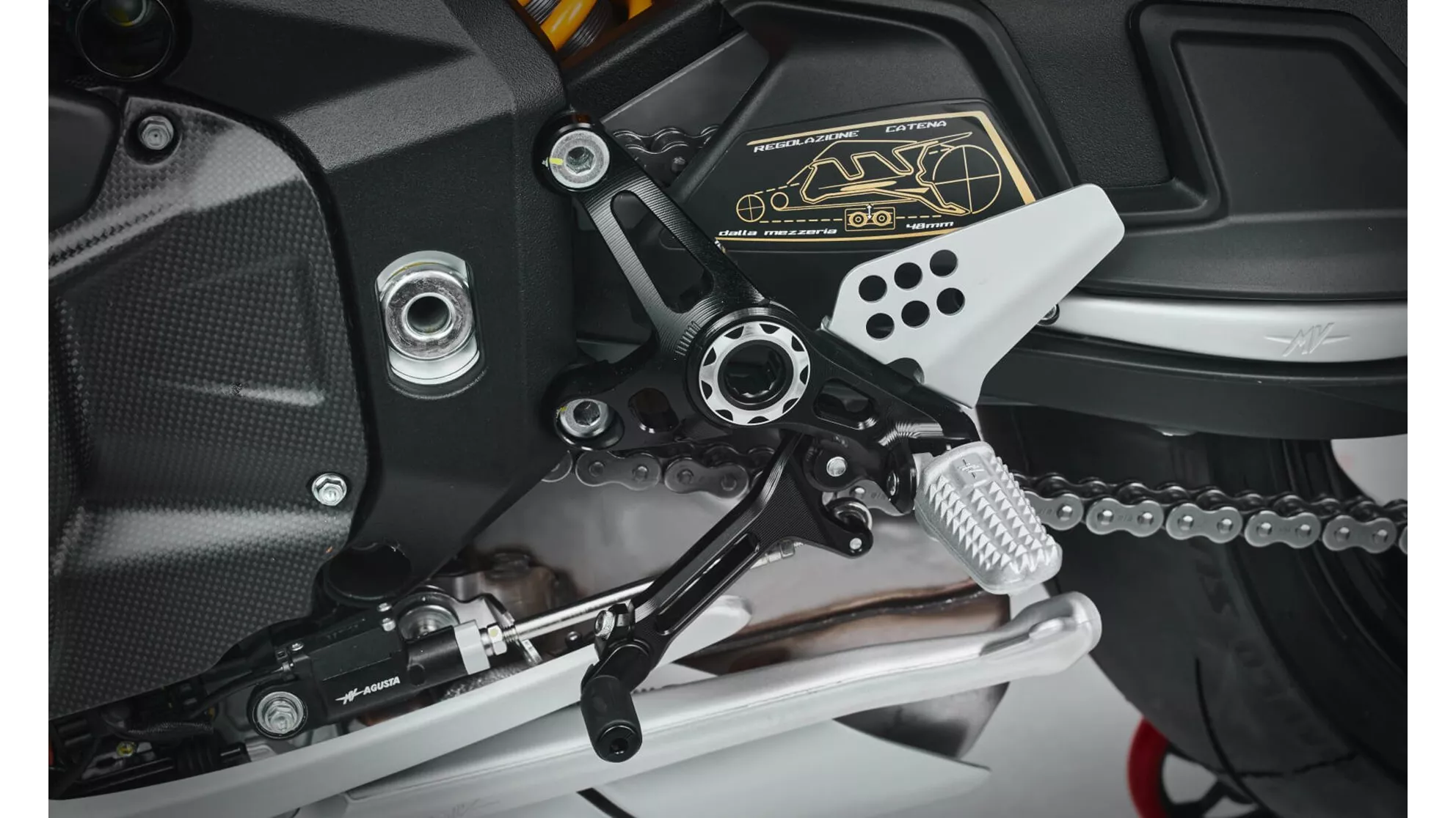 MV Agusta Brutale 1000 RR - Image 17 MV Agusta Brutale 1000 RR - Image 17