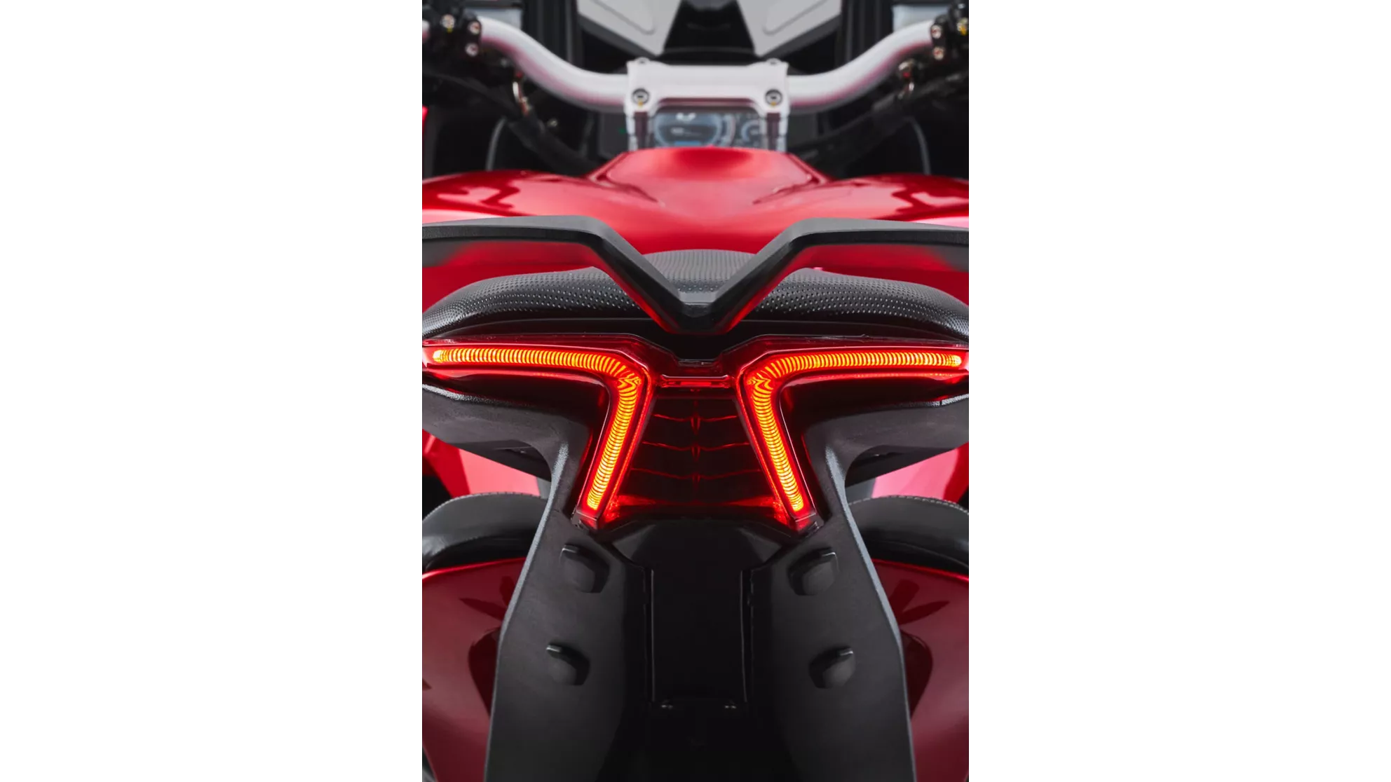 MV Agusta Turismo Veloce 800 R - Image 11 MV Agusta Turismo Veloce 800 R - Image 11