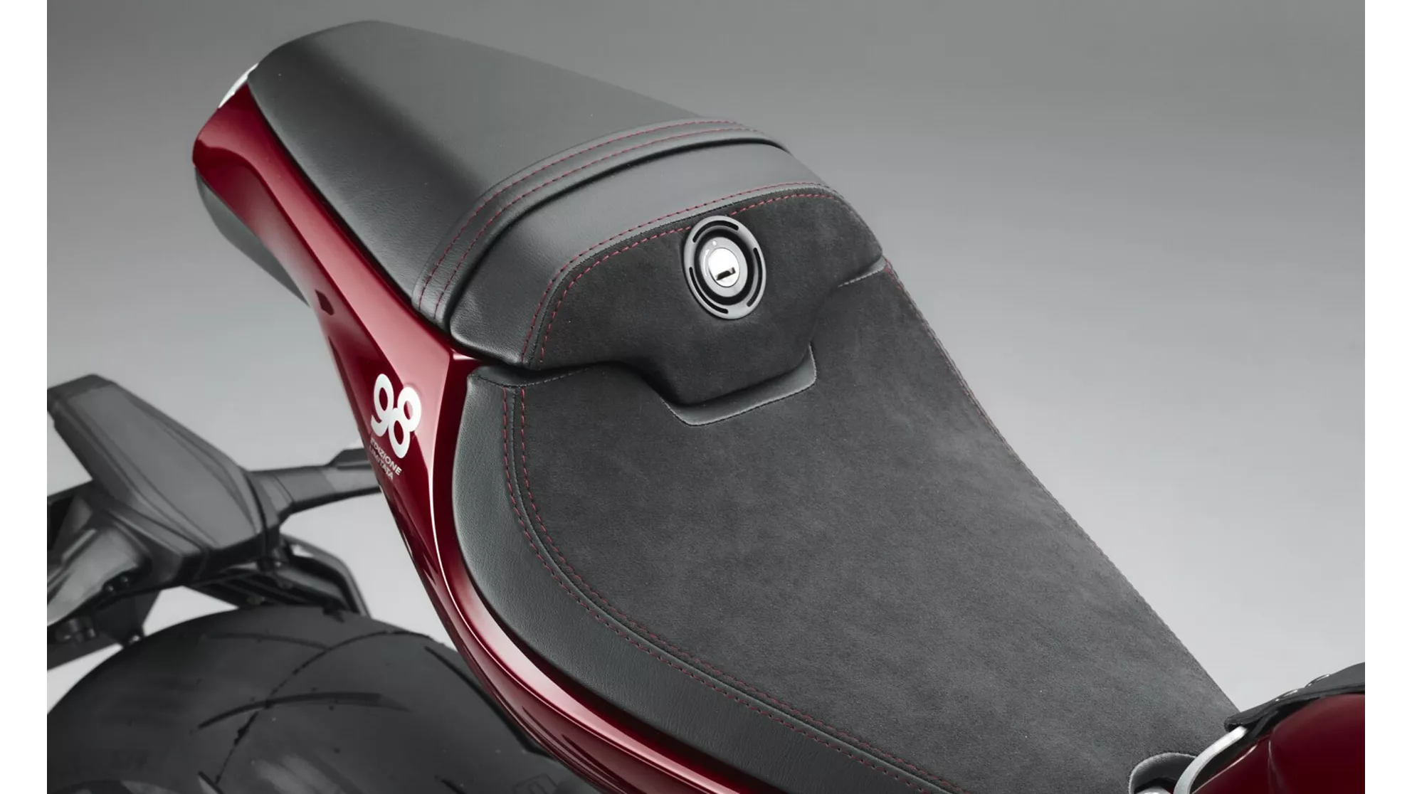 MV Agusta Superveloce 98 - Obrázek 23 MV Agusta Superveloce 98 - Obrázek 23