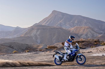 MV Agusta Enduro Veloce 2026 - Bild 3