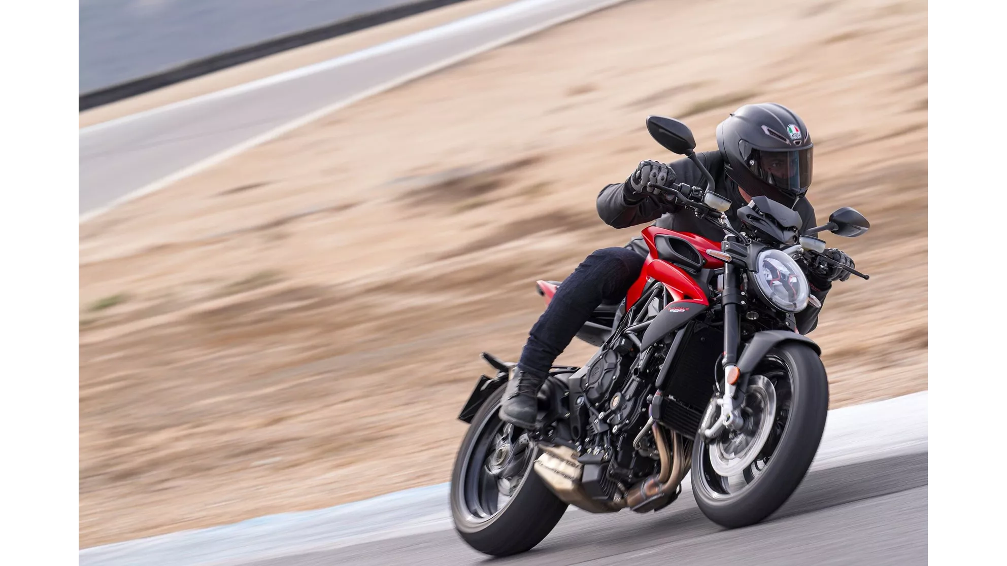 MV Agusta Brutale 800 - Image 6 MV Agusta Brutale 800 - Image 6